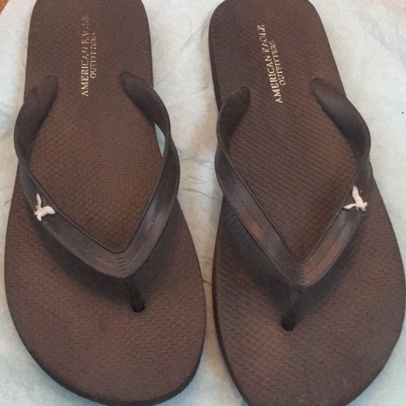 american eagle rubber sandals